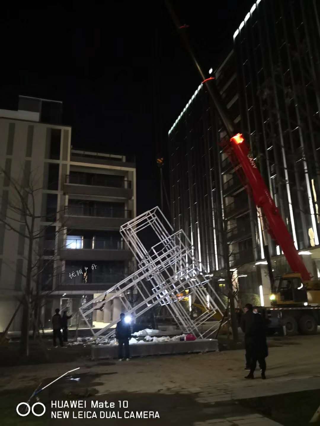 廣州綠地空港中心景觀(guān)雕塑小品案例